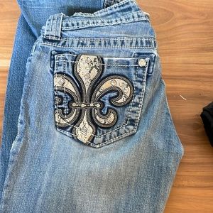 Size 27 miss me bootcut jeans